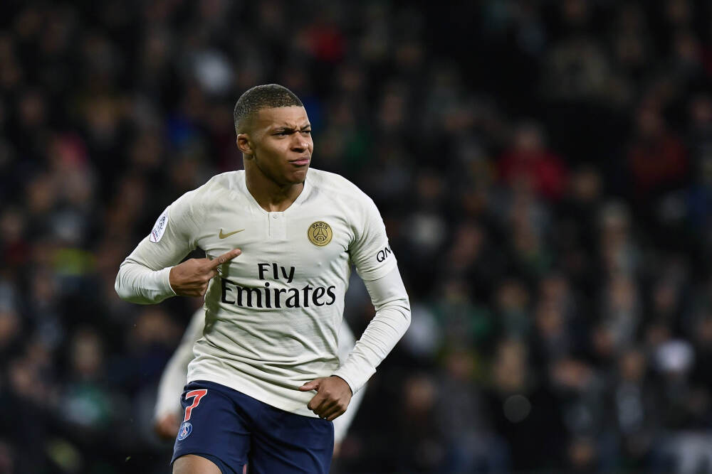 英国开展大规模行动打击非法外卖骑手